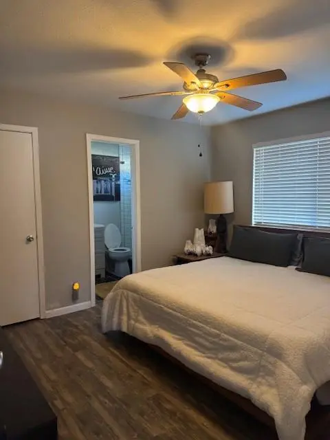 9512 EDDYSTONE, Austin, TX 78729