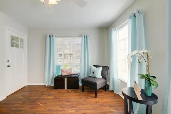 1905 W Saint Johns Ave #A, Austin, TX 78757