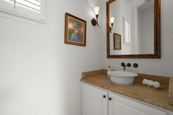 1406 Mohle DR, Austin, TX 78703