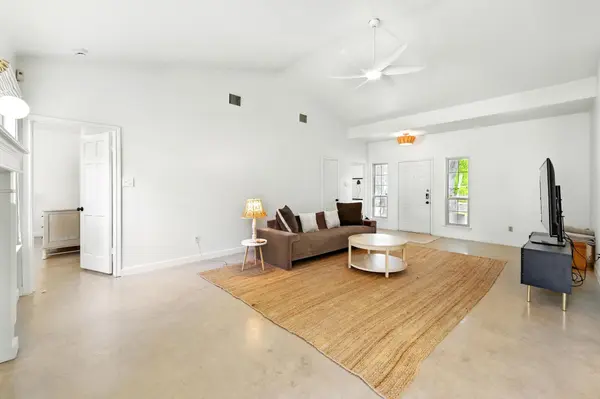 5807 Convict Hill RD, Austin, TX 78749