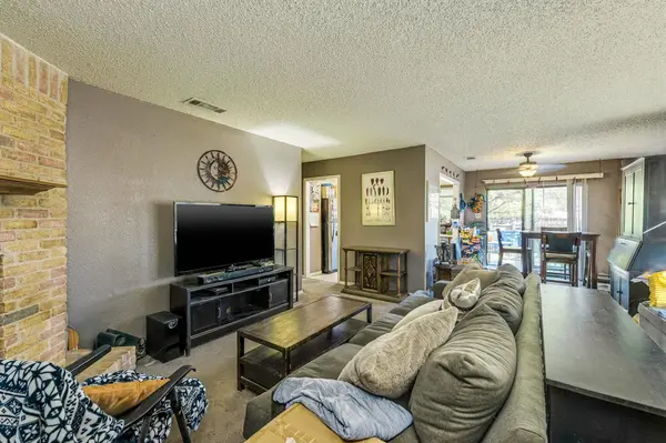 12301 Deer Falls DR #A & B, Austin, TX 78729