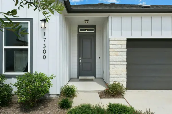 17300 Monastrell LN #39, Pflugerville, TX 78664