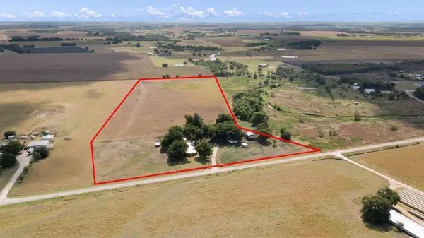 451 County Road 416, Taylor, TX 76574
