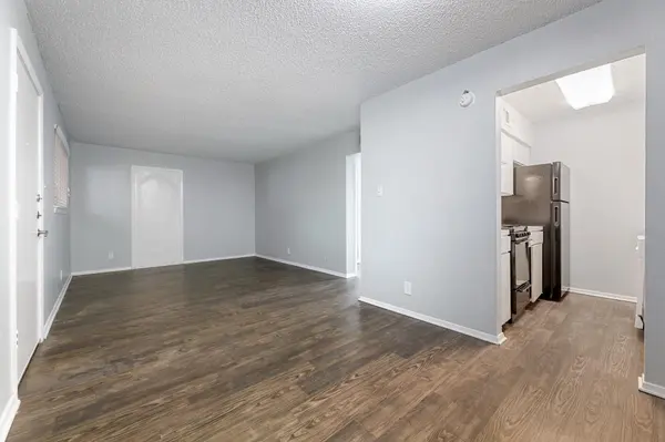 406 E 30 ST ##106, Austin, TX 78705