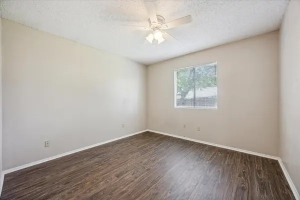 11104 Applewood DR, Austin, TX 78758