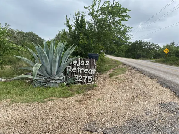 3275 Hilliard RD #D, San Marcos, TX 78666