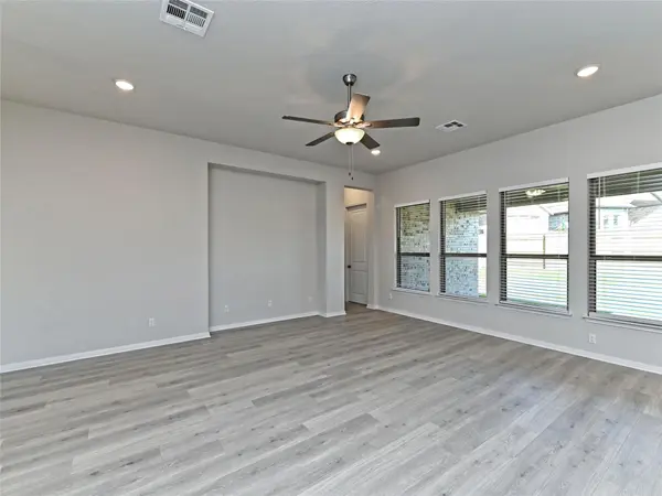 145 Bald Eagle LN, Kyle, TX 78640
