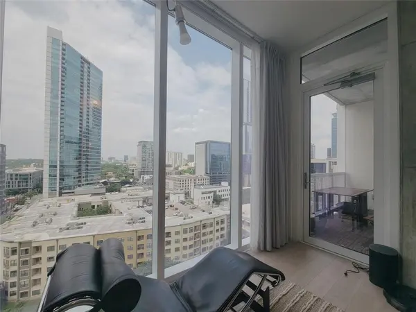 301 West Ave #1203, Austin, TX 78701