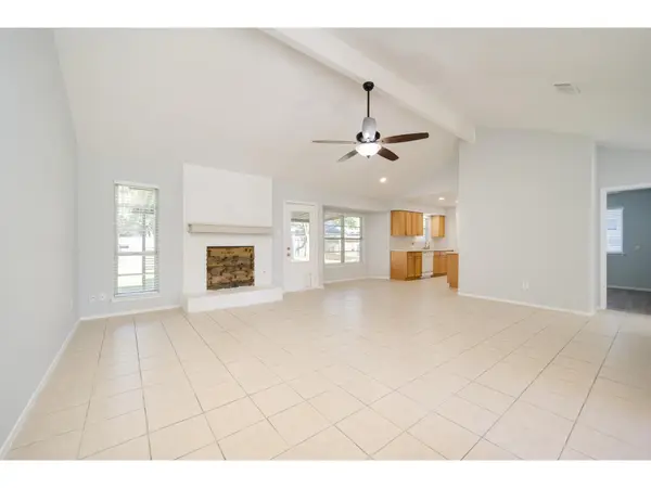 2104 Magazine ST, Austin, TX 78727