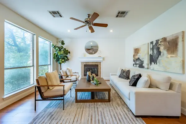 7724 Yaupon DR, Austin, TX 78759