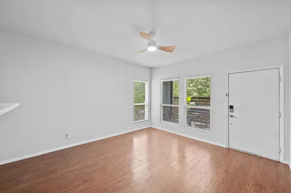 1509 W 39 1/2 ST #108, Austin, TX 78756