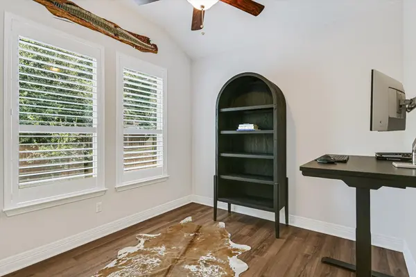 18409 Deleon Bayou LN, Austin, TX 78738