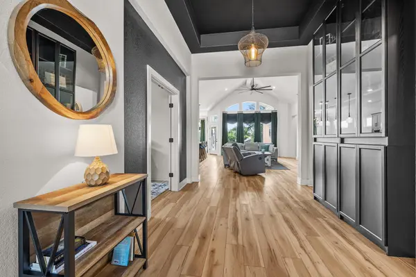 68 Rancho TRL, Georgetown, TX 78628