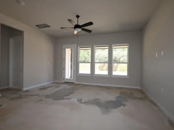 192 Bishop Wood RD, Dripping Springs, TX 78620