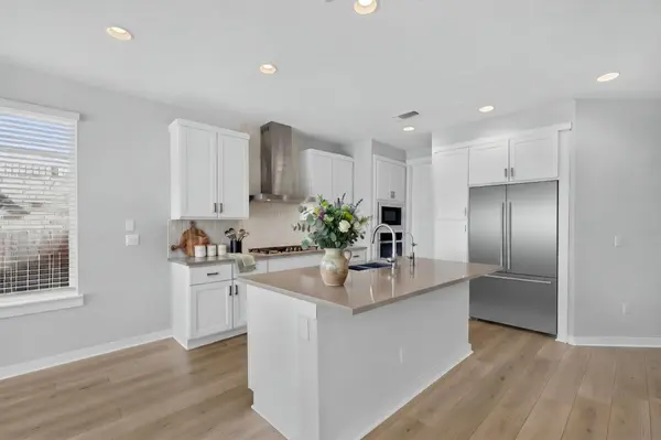 13100 Brave Tenderfoot TRL, Buda, TX 78610