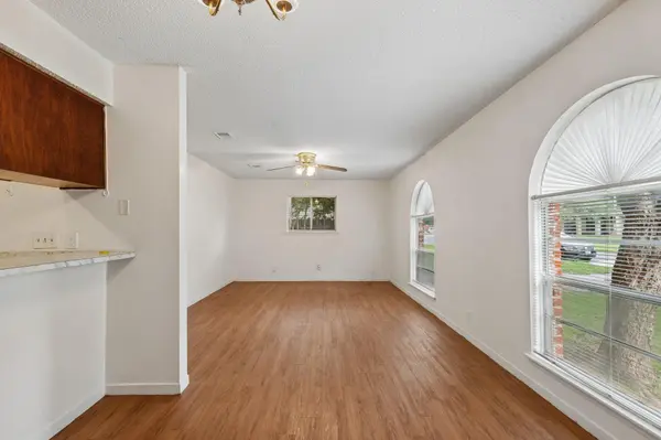 4713 Sagebrush TRL #B, Austin, TX 78745