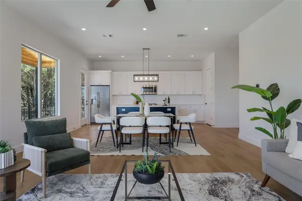 20202 Lincoln CV, Lago Vista, TX 78645