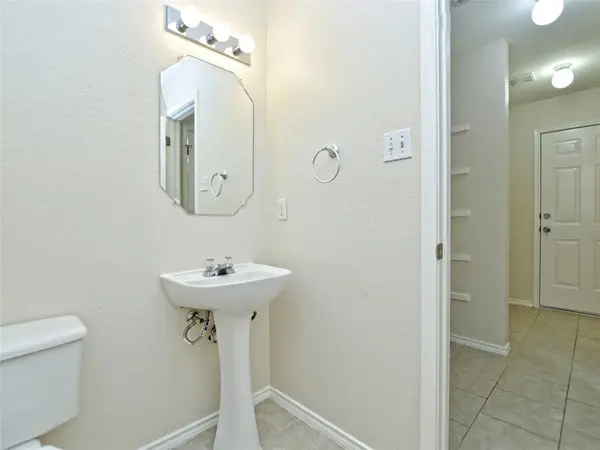 2205 Southeastern TRL, Round Rock, TX 78664