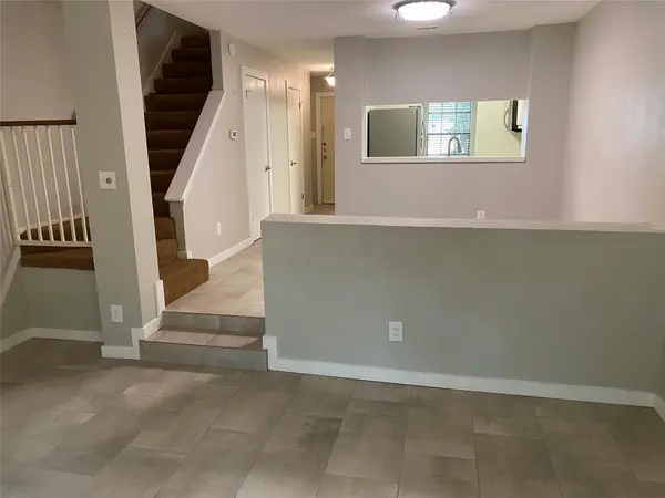 11404 Walnut Ridge DR #9, Austin, TX 78753