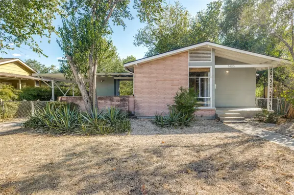1405 Broadmoor DR, Austin, TX 78723