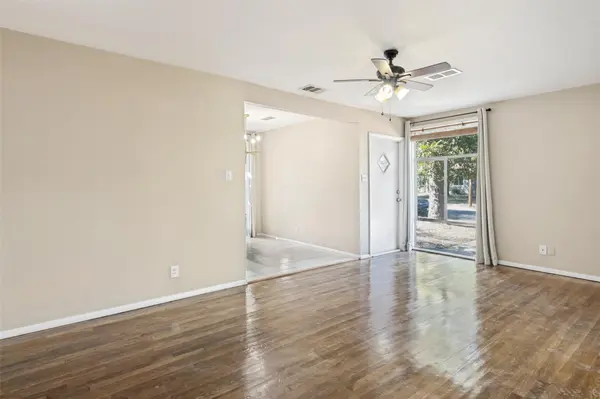 1405 Broadmoor DR, Austin, TX 78723