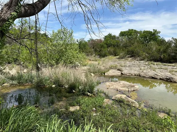 132 Quiet Oak CV, Liberty Hill, TX 78642