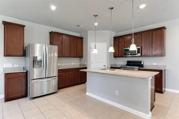 2929 Harvester LN, Round Rock, TX 78664