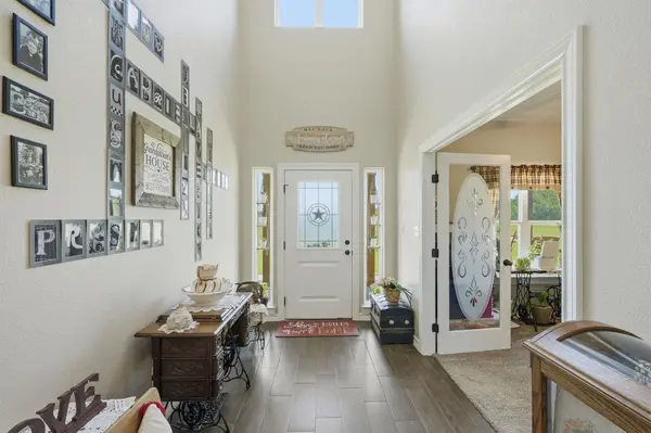 450 County Road 204, Liberty Hill, TX 78642