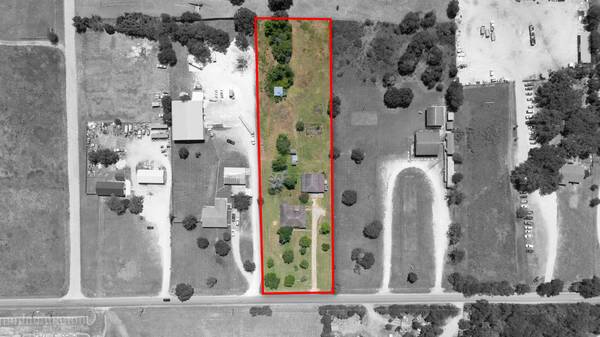 12409 Lowden LN, Manchaca, TX 78652