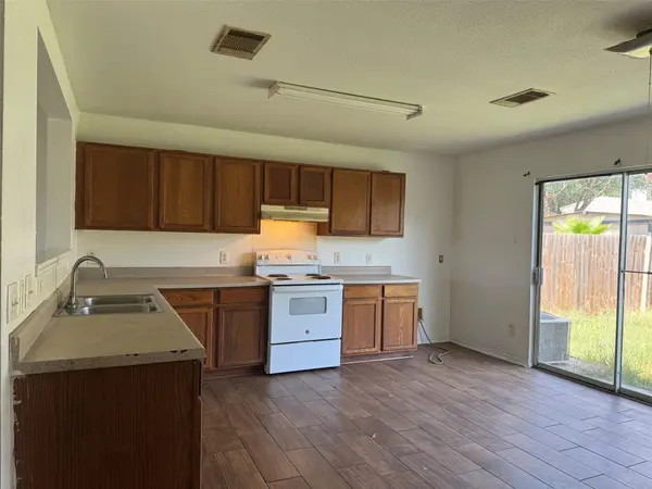 13524 Coomes DR, Del Valle, TX 78617