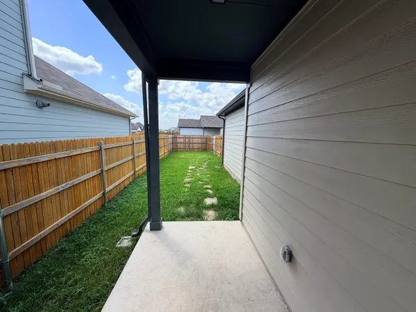 5904 Jennifer Pasture PATH, Del Valle, TX 78617