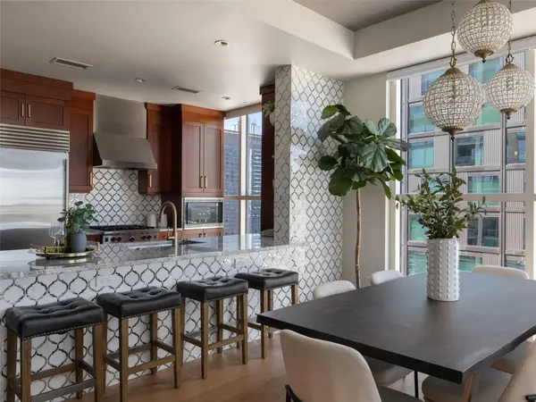 98 San Jacinto BLVD #2404, Austin, TX 78701