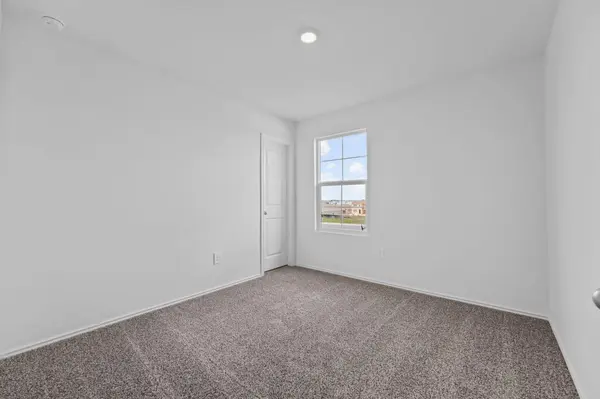 12117 Horseshoe Field BND, Mustang Ridge, TX 78610
