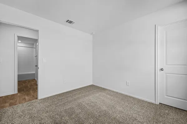12117 Horseshoe Field BND, Mustang Ridge, TX 78610