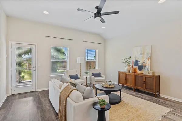 152 Marienfeld LN, Georgetown, TX 78626