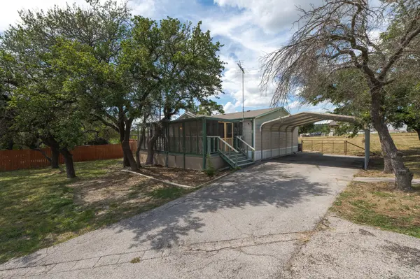 1506 Quail Point DR, Kempner, TX 76539