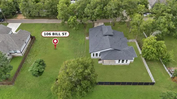 106 Bill ST, Elgin, TX 78621