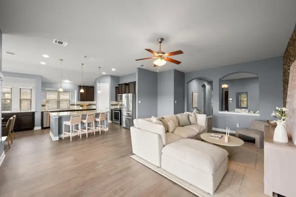19316 Wearyall Hill LN, Pflugerville, TX 78660