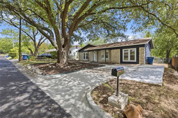 6807 La Salle DR, Austin, TX 78723
