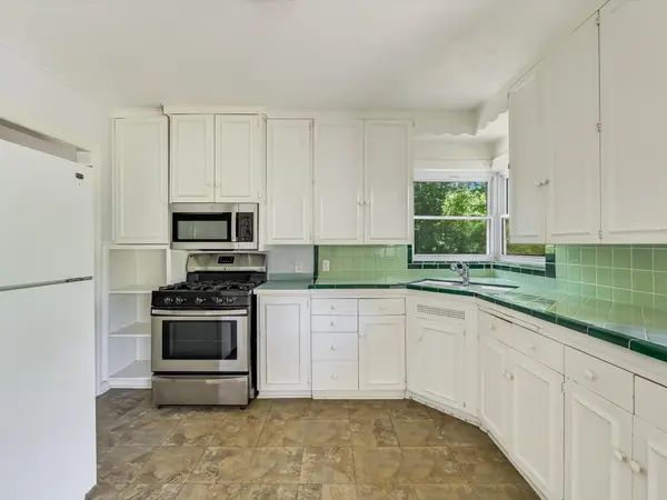 2323 Hartford RD, Austin, TX 78703