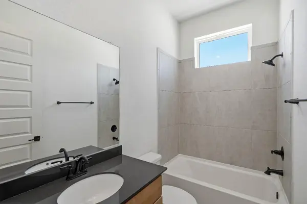 108 Monza BND, Liberty Hill, TX 78642