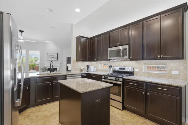 205 Summer Azure ST, Georgetown, TX 78626