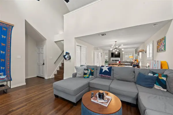 1500 Woodlawn BLVD #304, Austin, TX 78703