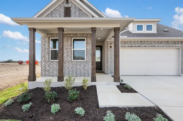 126 Arlington Park LOOP, Hutto, TX 78634