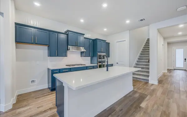 8921 Pallas Cat DR, Austin, TX 78744