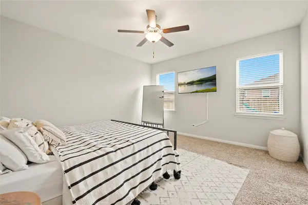 206 Star Spangled DR, Liberty Hill, TX 78642