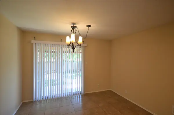 200 Lombard DR, Leander, TX 78641