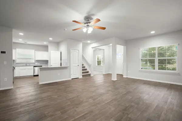14001 Heywood DR, Pflugerville, TX 78660