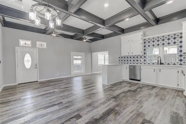 17308 E Darleen DR, Leander, TX 78641