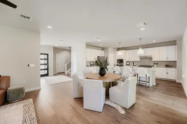 8012 Gault ST, Austin, TX 78757